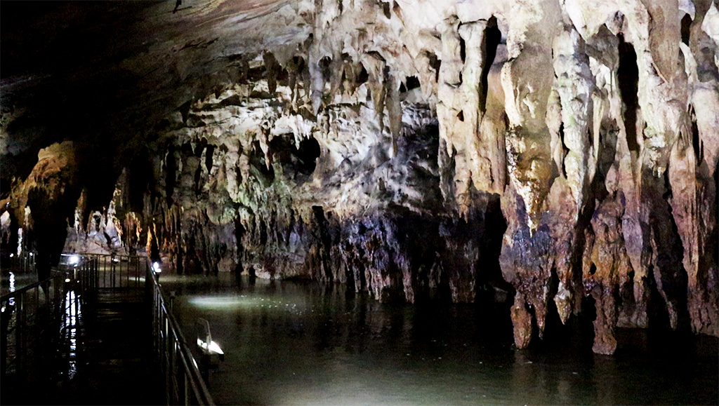 Read more about the article Aggitis River Cave