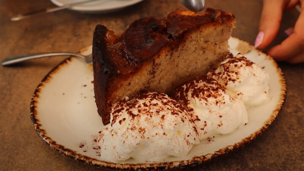 Apple Cake, Cinc Food Parlour