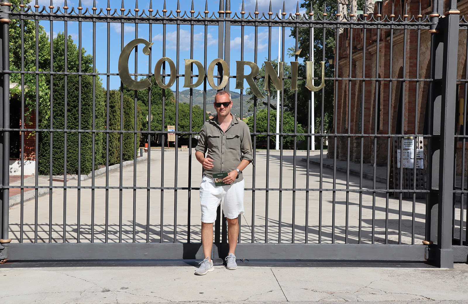 Read more about the article Codorniu – Spain’s oldest winery